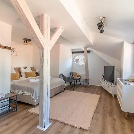 Daniels An Der Schlossbruecke Apartman